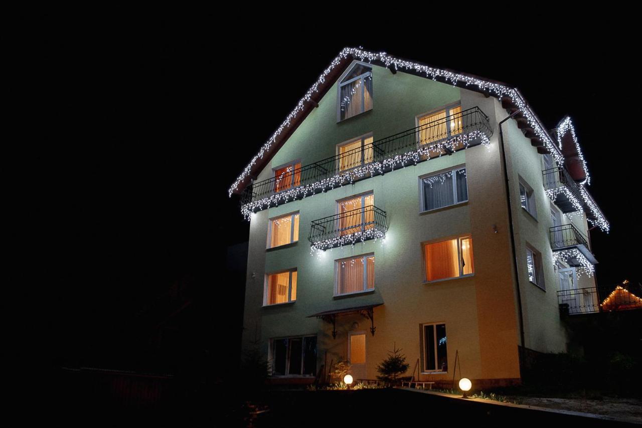 Toga Hotel Yablunytsya Luaran gambar