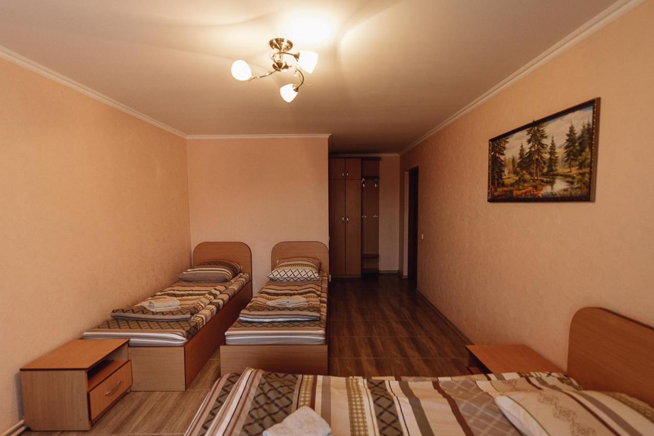 Toga Hotel Yablunytsya Luaran gambar