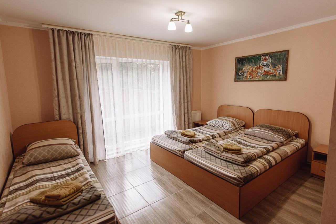 Toga Hotel Yablunytsya Luaran gambar