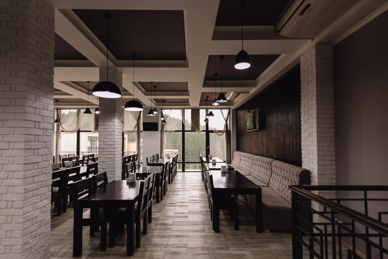 Toga Hotel Yablunytsya Luaran gambar