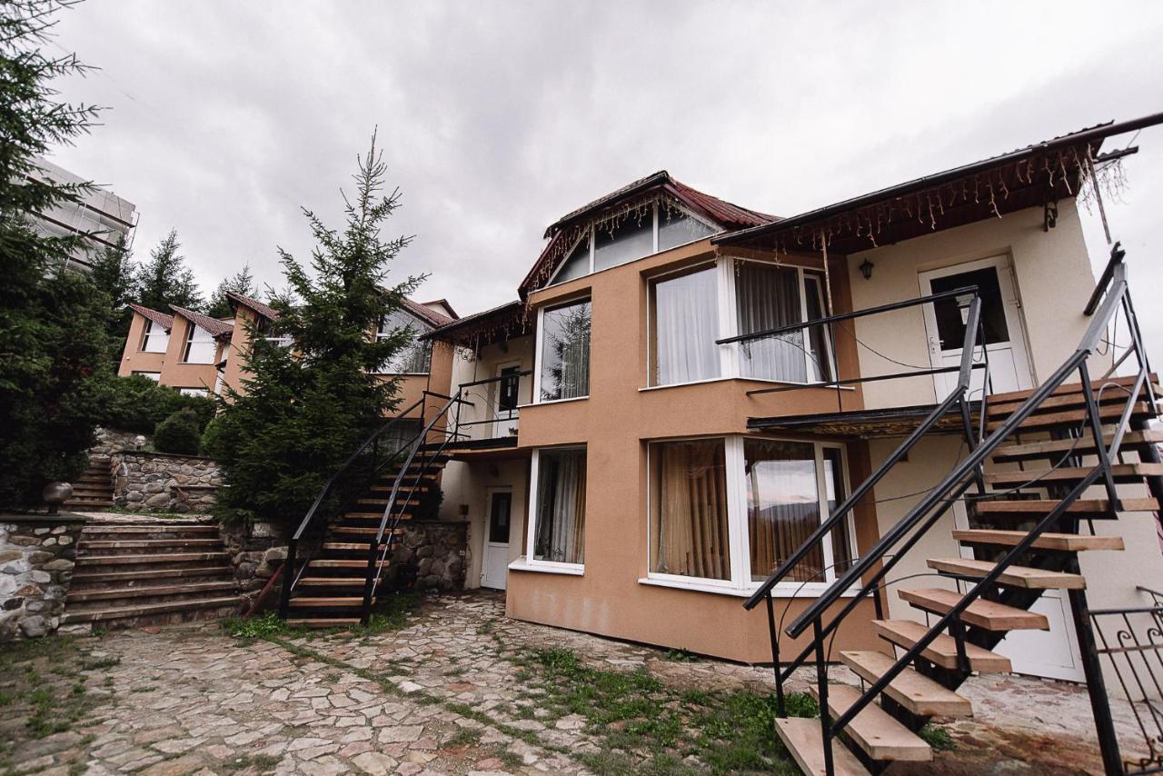 Toga Hotel Yablunytsya Luaran gambar