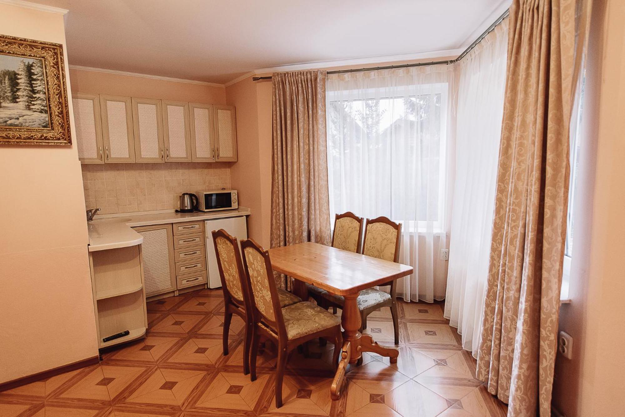 Toga Hotel Yablunytsya Luaran gambar